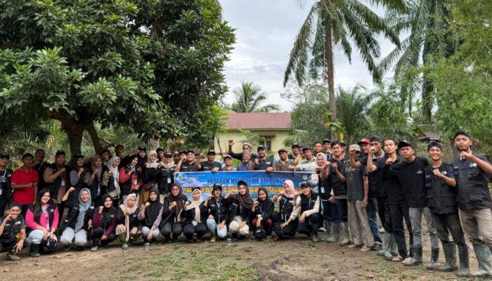 Didanai Kementerian, 51 Mahasiswa Unsam Dampingi Dua Poktan Pulihkan Pertanian Pascabanjir